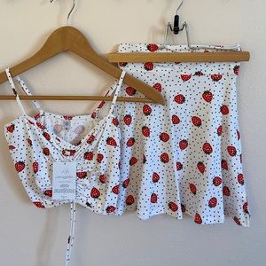HER PONY THE LABEL STRAWBERRY SET NWT